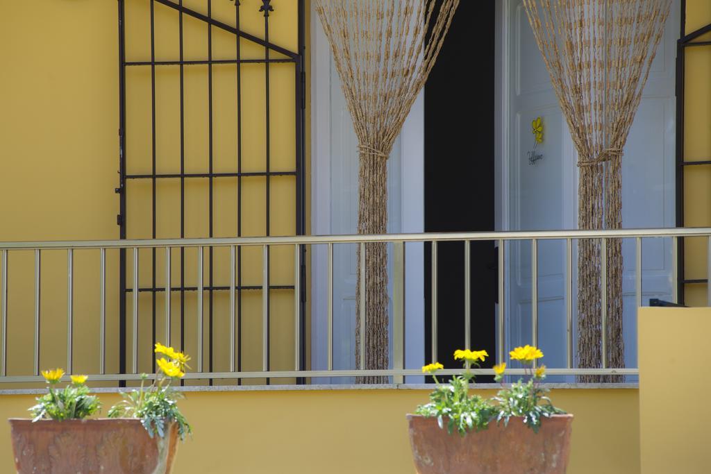 سانتا كروتْشّي كاميرينا B&B Fiori Gialli Caucana المظهر الخارجي الصورة