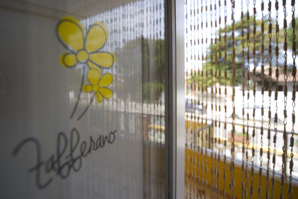 سانتا كروتْشّي كاميرينا B&B Fiori Gialli Caucana المظهر الخارجي الصورة