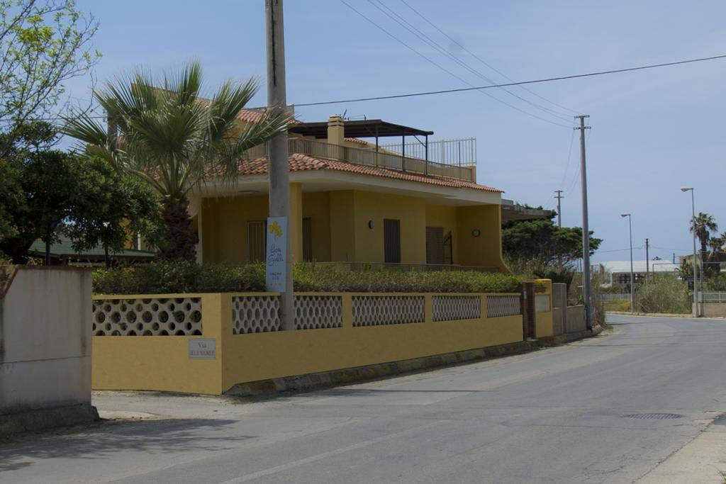 سانتا كروتْشّي كاميرينا B&B Fiori Gialli Caucana المظهر الخارجي الصورة